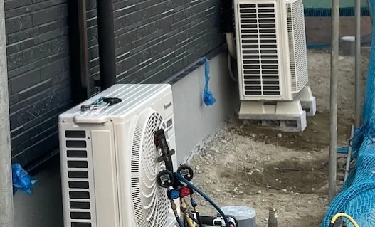 新規空調機器取付工事