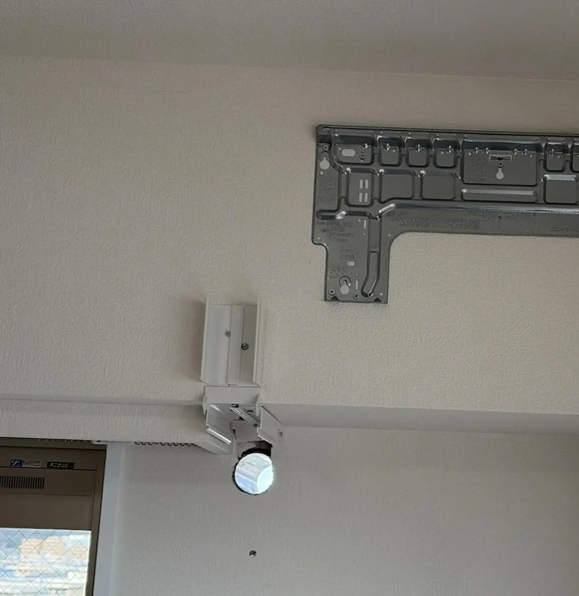マンションのエアコン取付