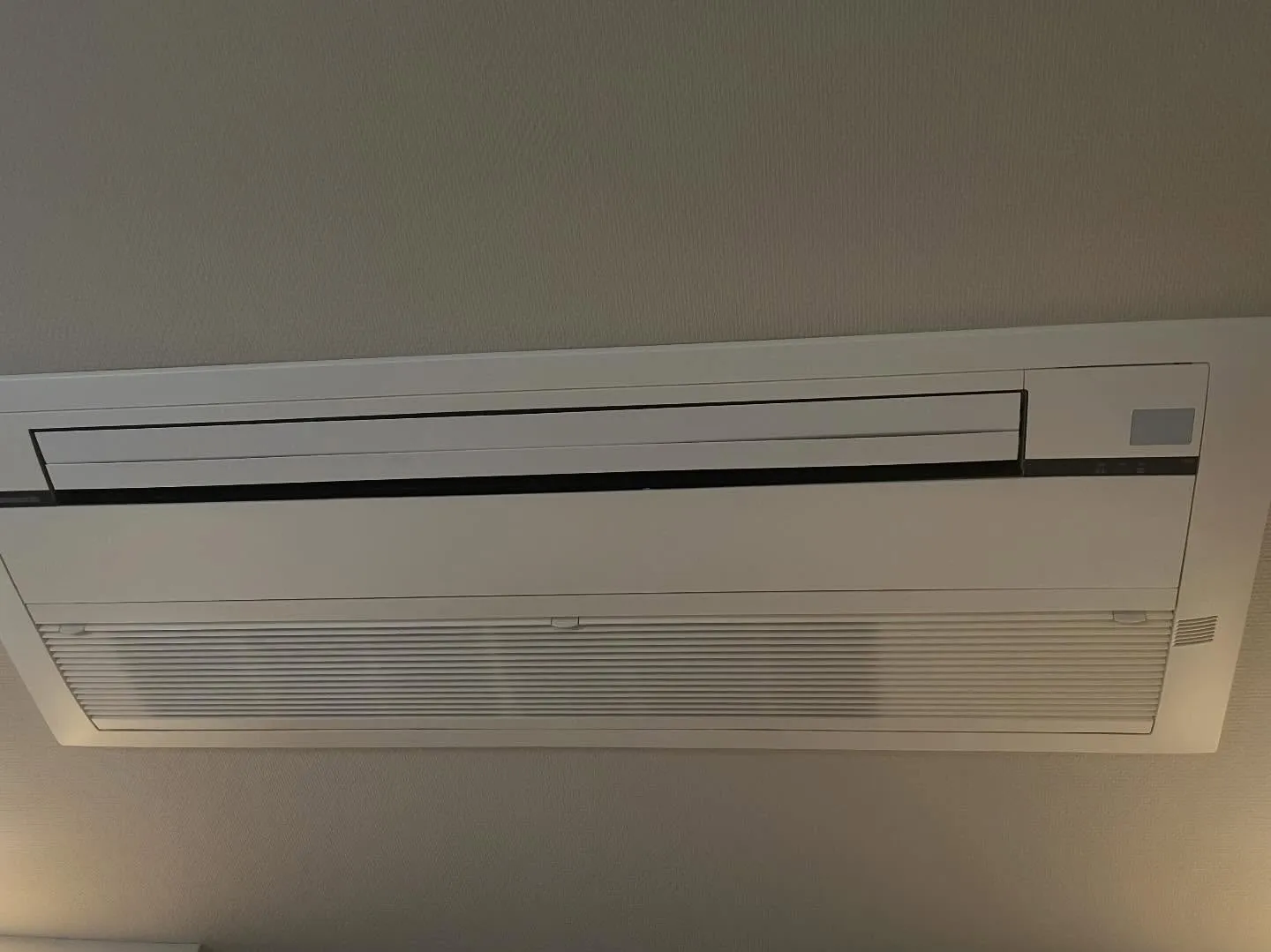 業務用エアコン